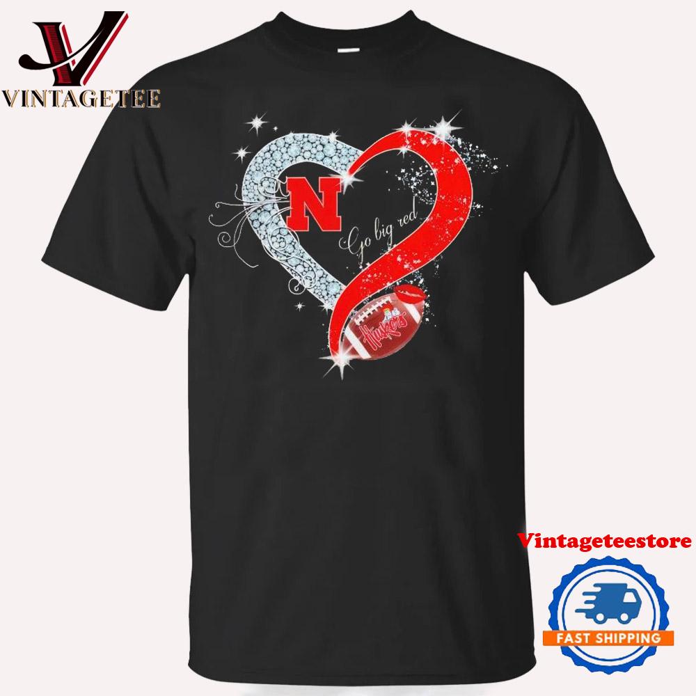 Go Big Red Nebraska Cornhuskers Football Love Heart Vintage T Shirt